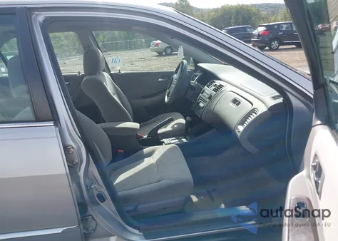 2002 Honda Accord 2.3 Ex/2.3 Se из США, поврежденный, VIN 1HGCG668X2A136918